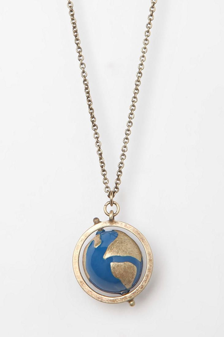 yayomg-globe-necklace