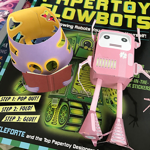 Papertoy Glowbots