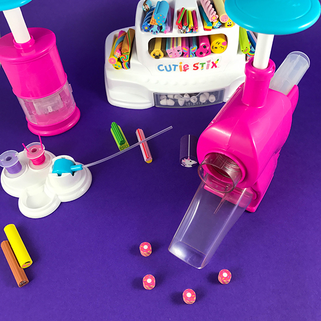 Cutie Stix Maya Toys Cut & Create Station Jewelry Making