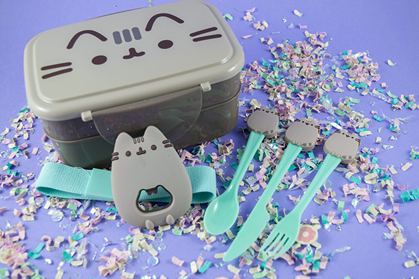 Pusheen Box - Spring 2017 Unboxing