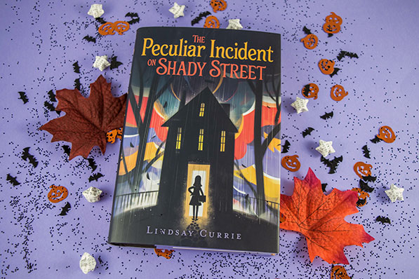 The Peculiar Incident on Shady Street - Interview with Author Lindsay Currie