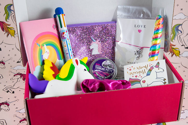 PopGirl Box - March Unicorn Unboxing