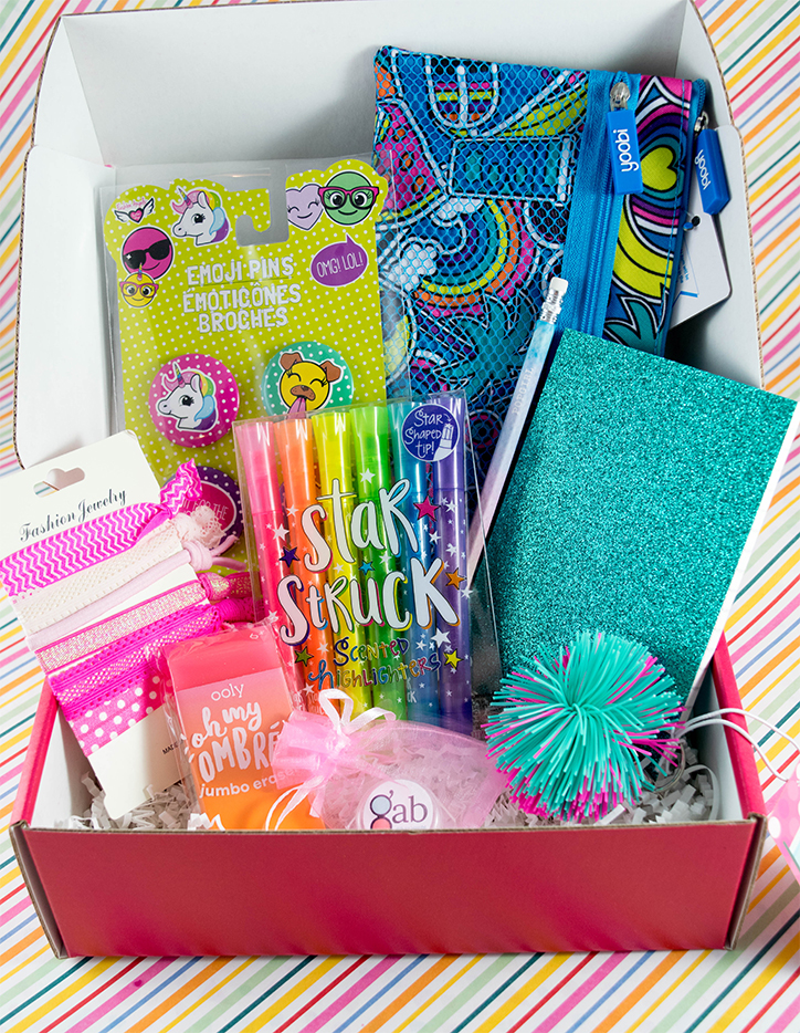 PopGirl Box Unboxing - August 2018 + Giveaway