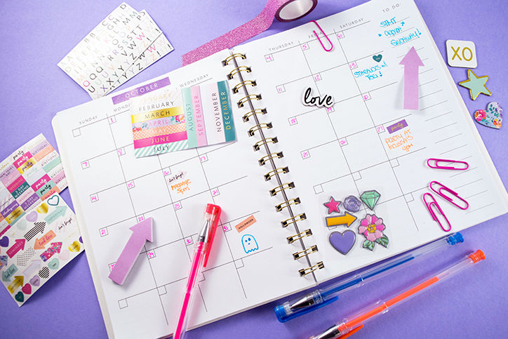 Plan Your Perfect Year With the STMT DIY Agenda Set + GIVEAWAY