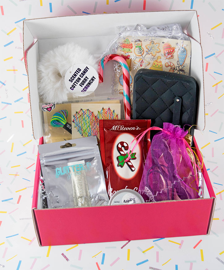 PopGirl Box - Pop Holiday