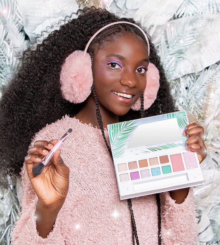 Holly Jolly Giveaway: Petite 'n Pretty Makeup Collection