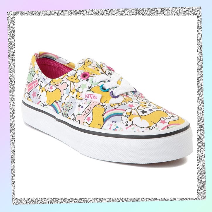 Lace-up skate shoes with a unicorgi pattern and rainbows